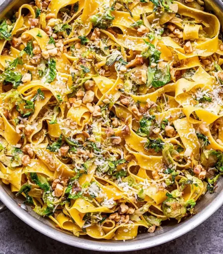 Brown-Butter-Brussels-Sprouts-Pasta-with-Hazelnuts