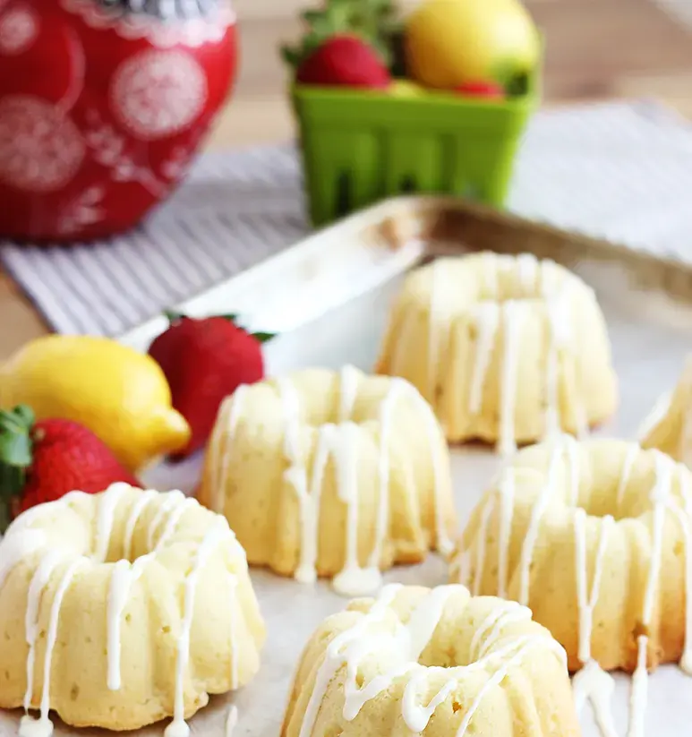 Lemon-Sour-Cream-Mini-Bundt-Cakes