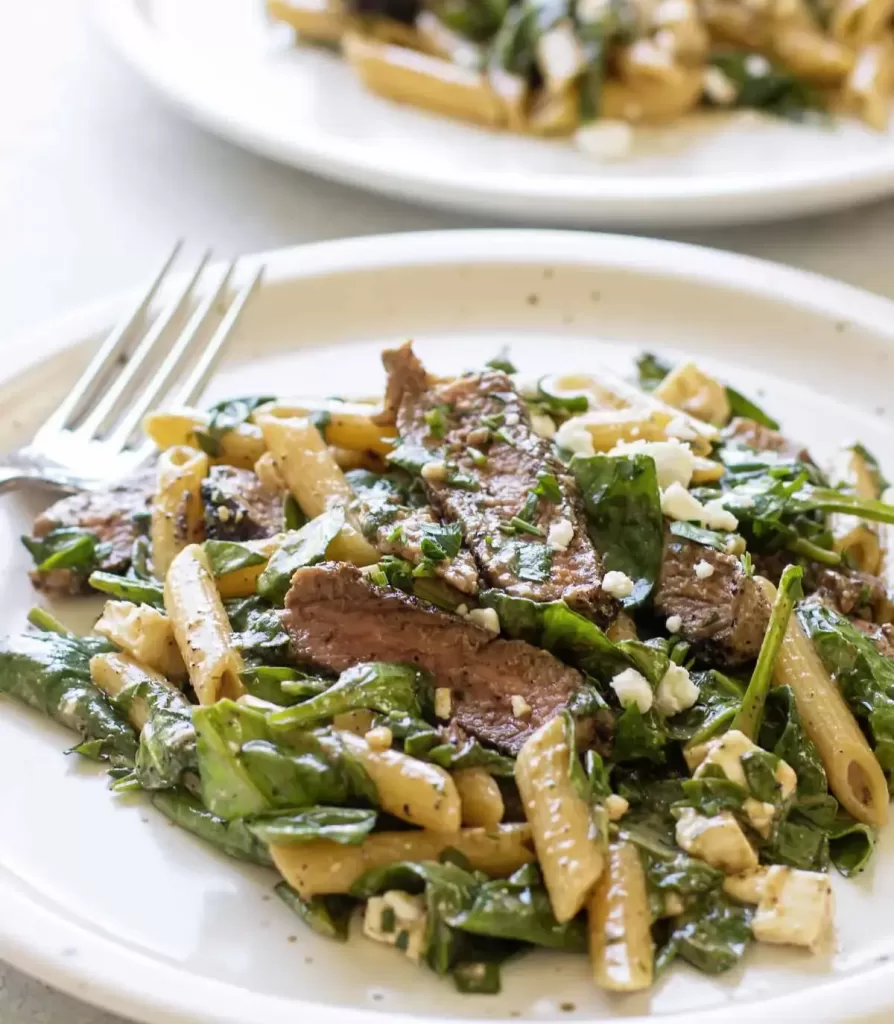 Pasta-with-Steak-and-Spinach