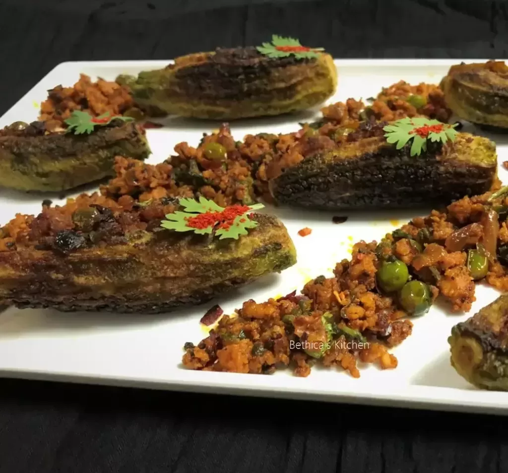 bharwan-keema-karela