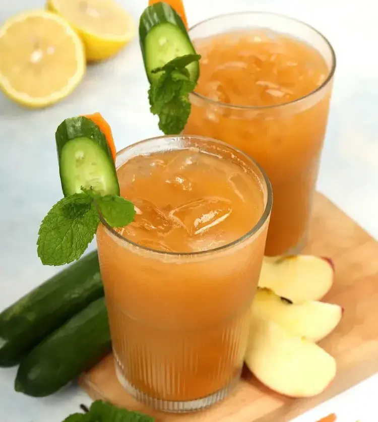 carrot-cucumber-and-lemon-juice