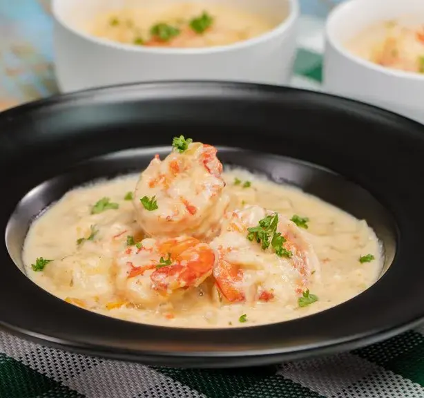 creamy-slow-cooked-shrimp-and-scallop-soup