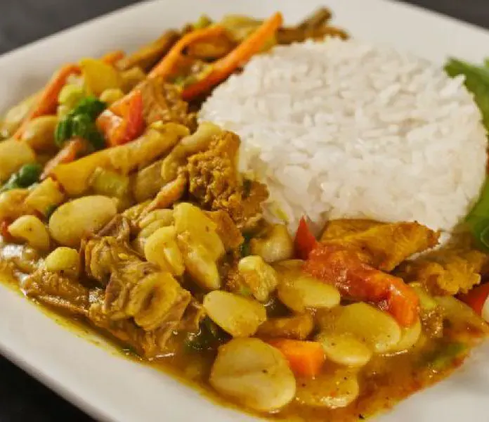 curried-tripe-and-beans