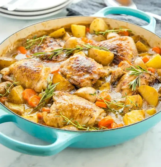 easy-one-pot-roasted-chicken-dinner