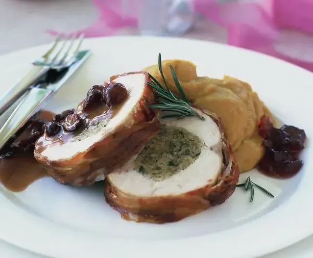 festive-stuffed-chicken-with-port-and-cranberry-gravy