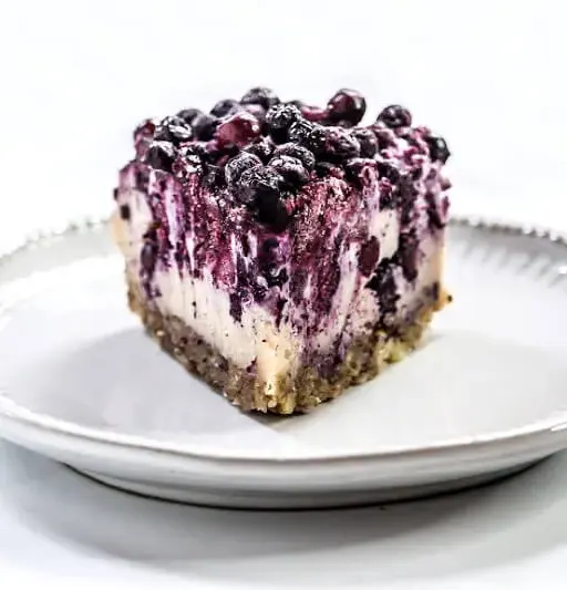 gluten-free-vegan-no-bake-wild-blueberry-cheesecake