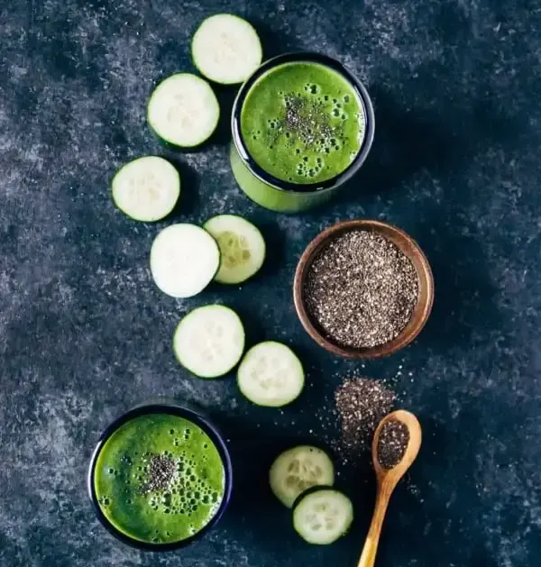 hydrating-cucumber-spinach-smoothie