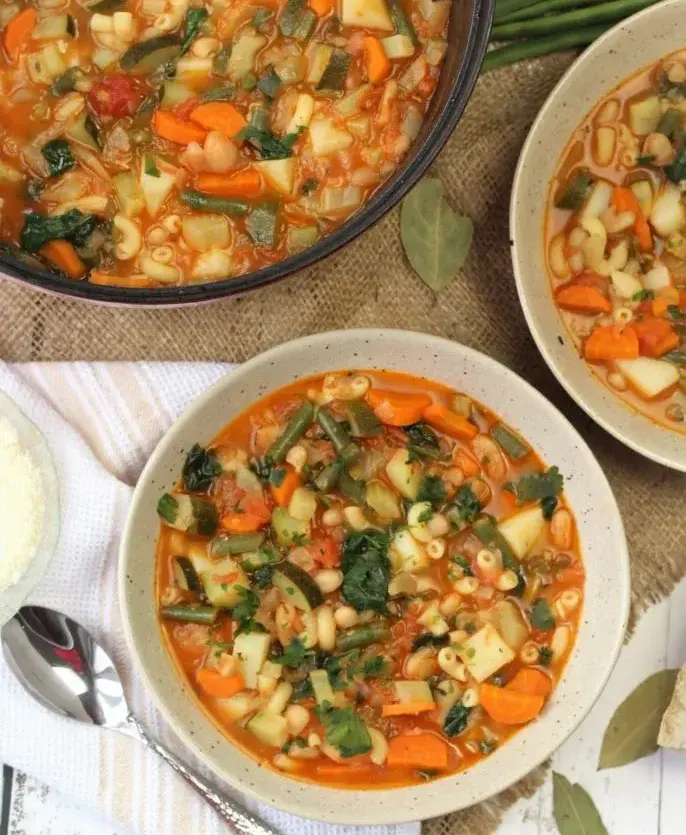 italian-minestrone-soup