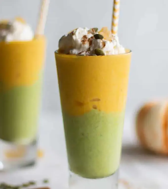 layered-green-pumpkin-pie-smoothie