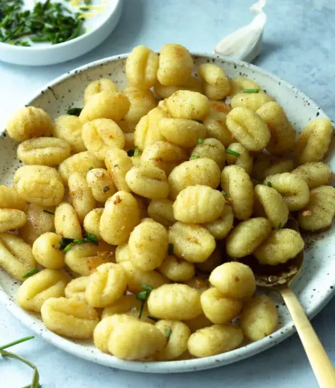 roasted-gnocchi-with-lemon-garlic-brown-butter