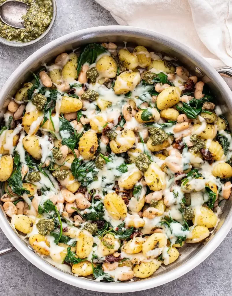 spinach-white-bean-gnocchi-skillet