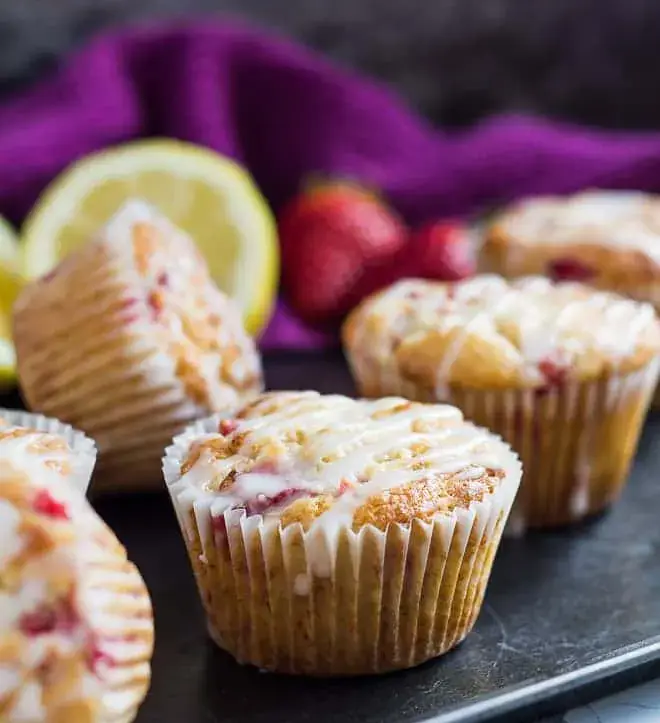 strawberry-lemon-muffins
