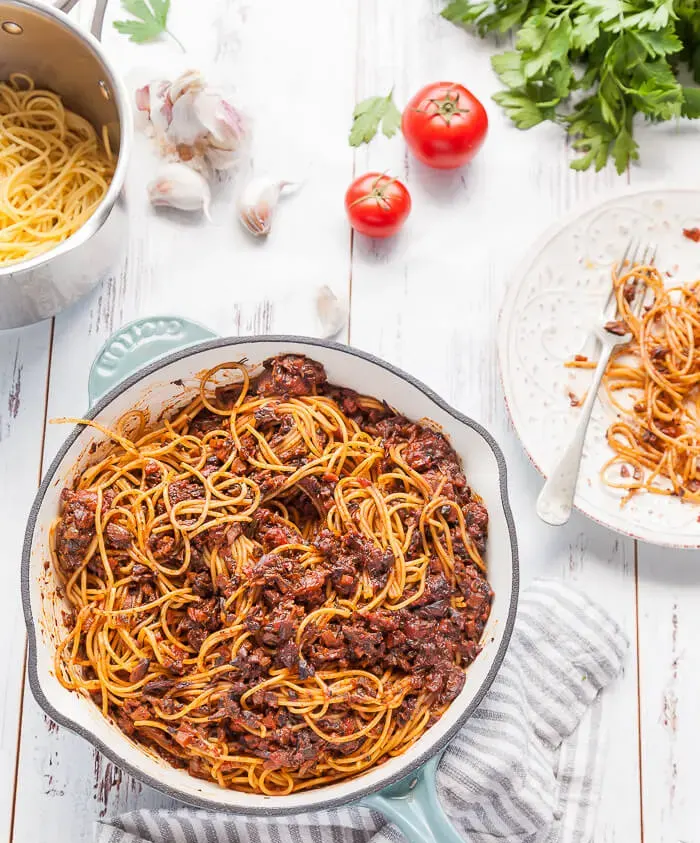 vegetarian-Mushroom-Bolognaise-sauce