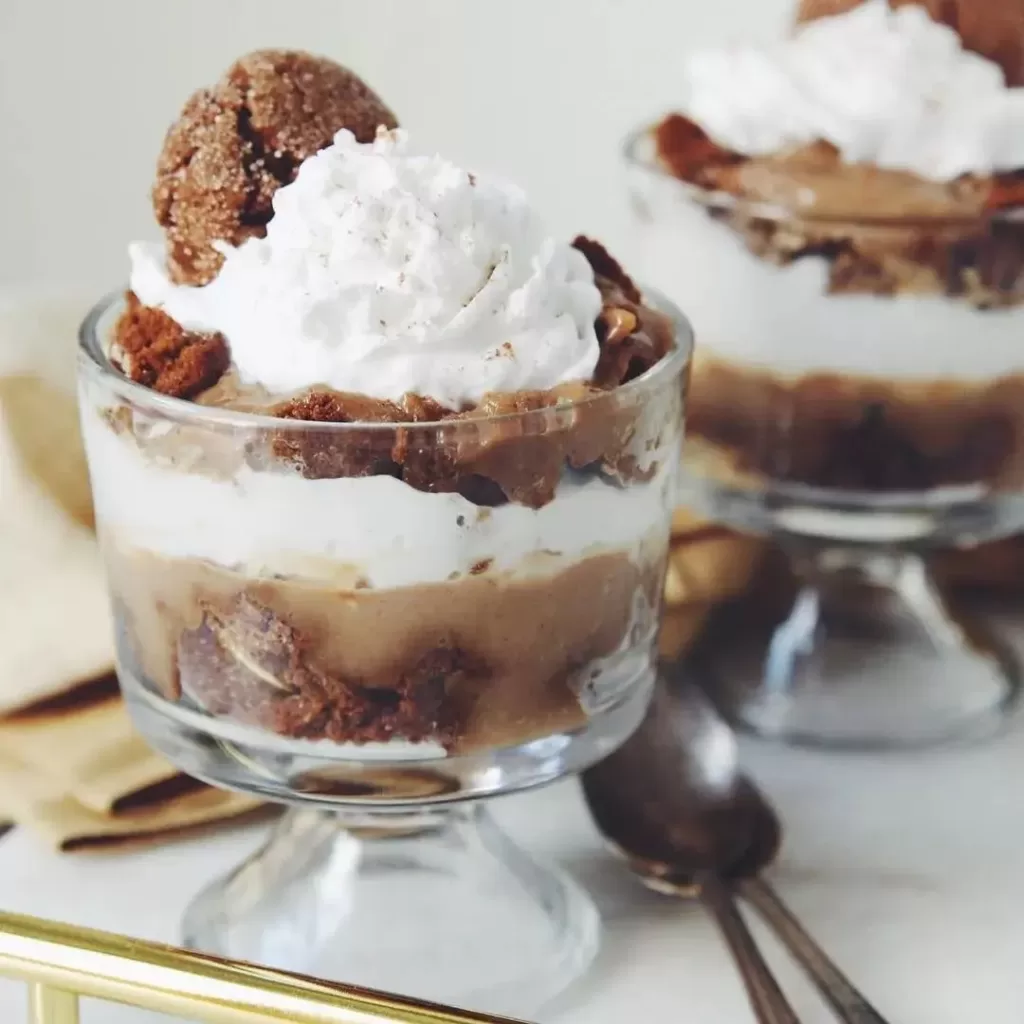 winter-spice-gingerbread-trifles