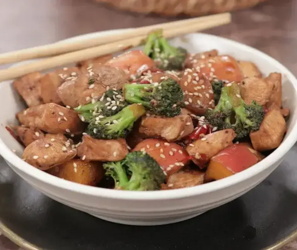 asian-pear-and-chicken-stir-fry