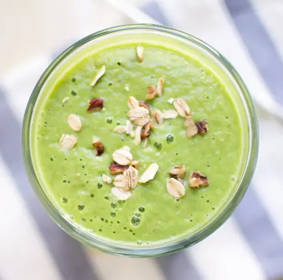 asian-pear-and-spinach-smoothie