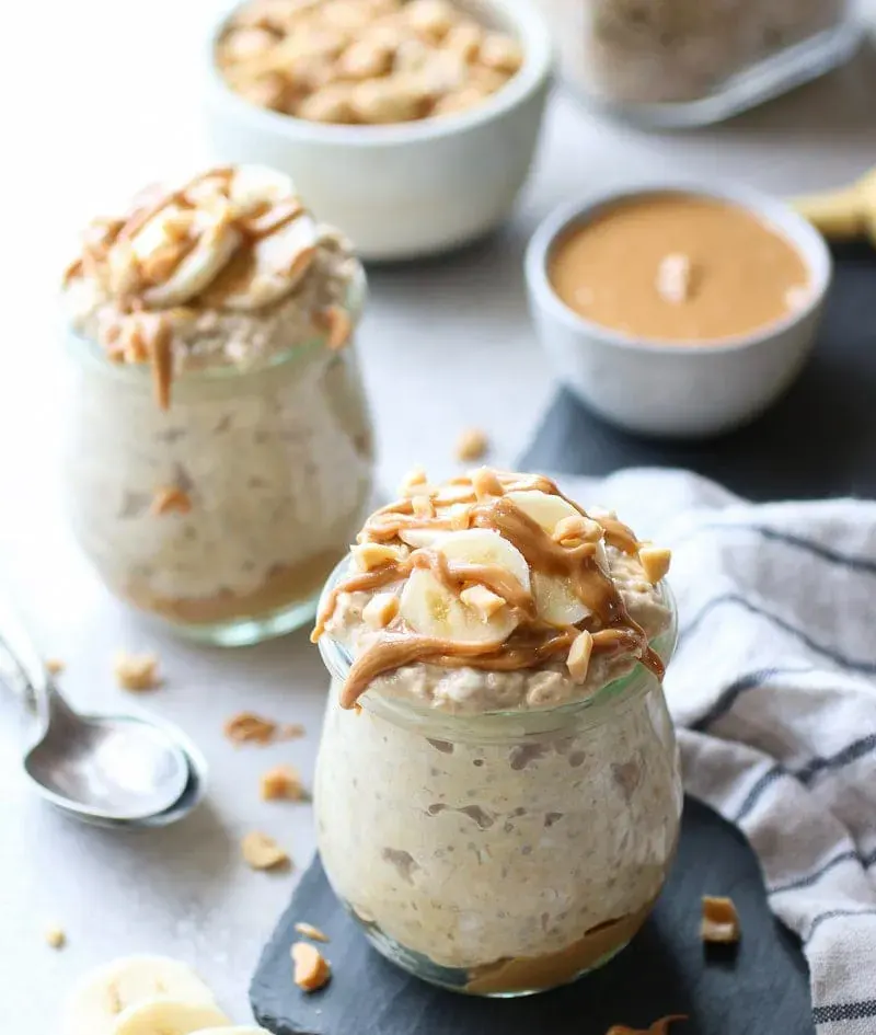 banana-peanut-butter-overnight-oats