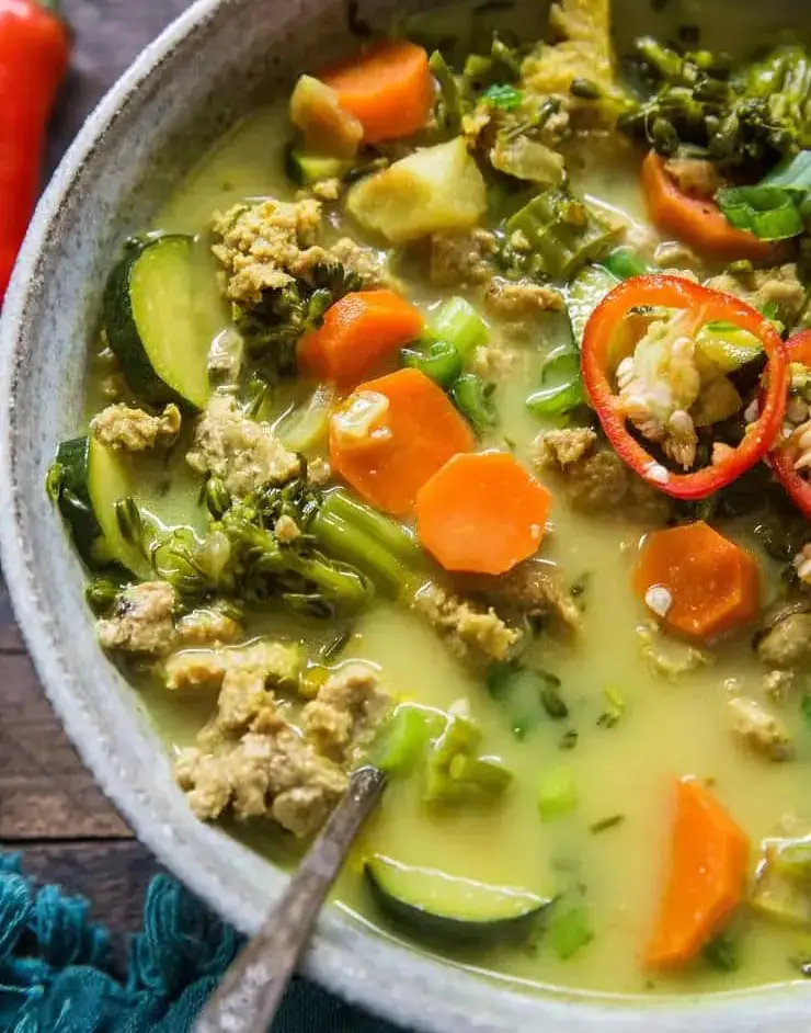 immunity-boosting-ground-turkey-soup-with-turmeric-and-ginger