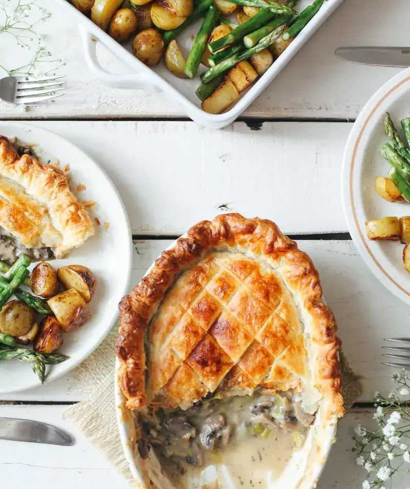 mushroom-and-leek-pie