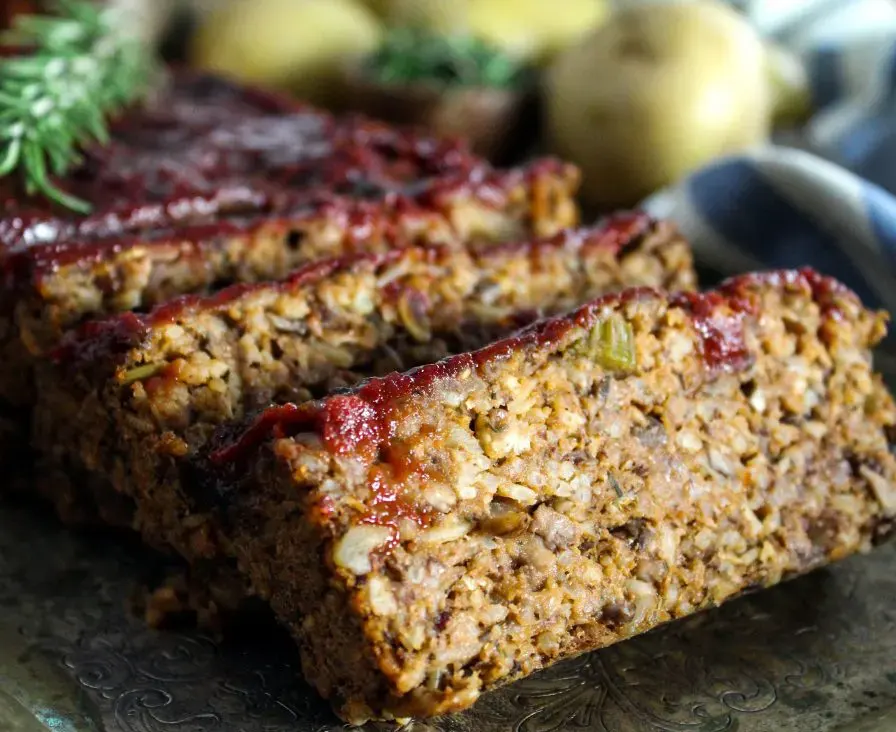 mushroom-walnut-meatless-loaf-with-ketchup-glaze