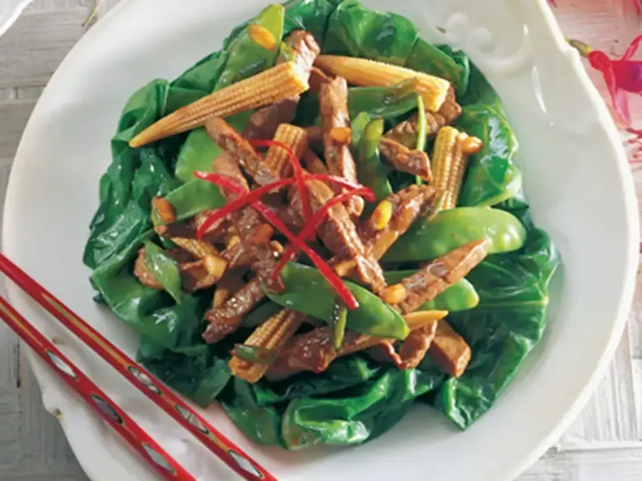 singapore-beef-with-spinach