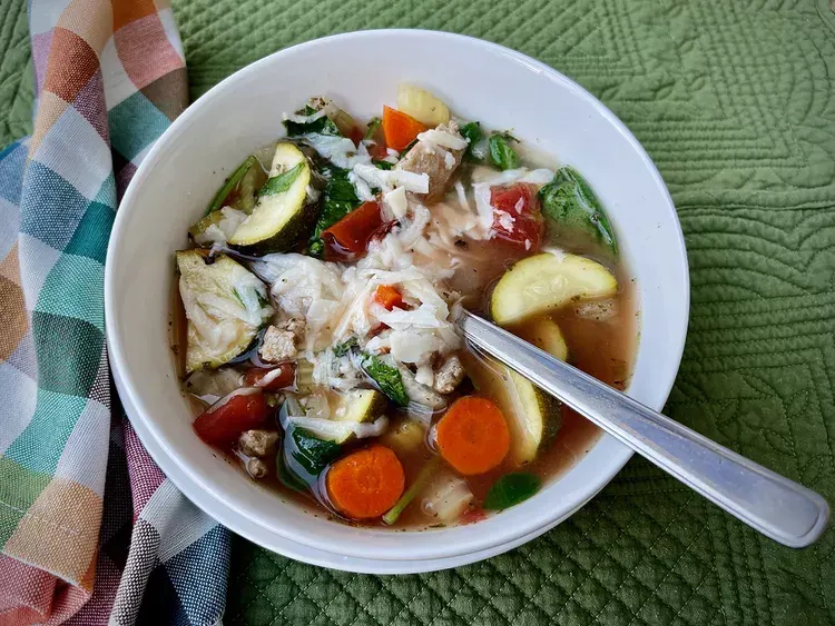 slow-cooker-vegetable-and-ground-turkey-soup