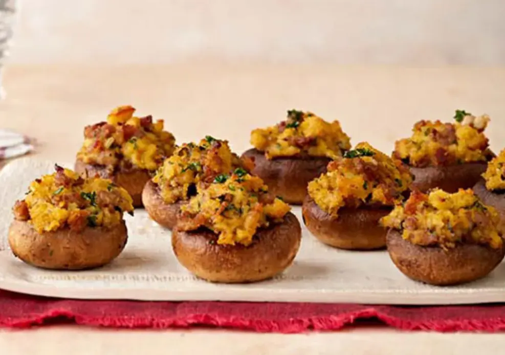 Cornbread-and-Sausage-Stuffed-Mushrooms