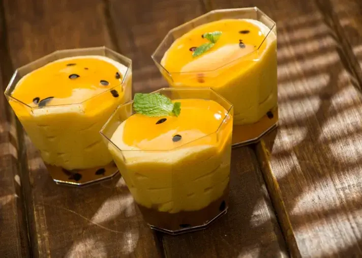 Passion-Fruit-Mousse-(Mousse-de-Maracuj_