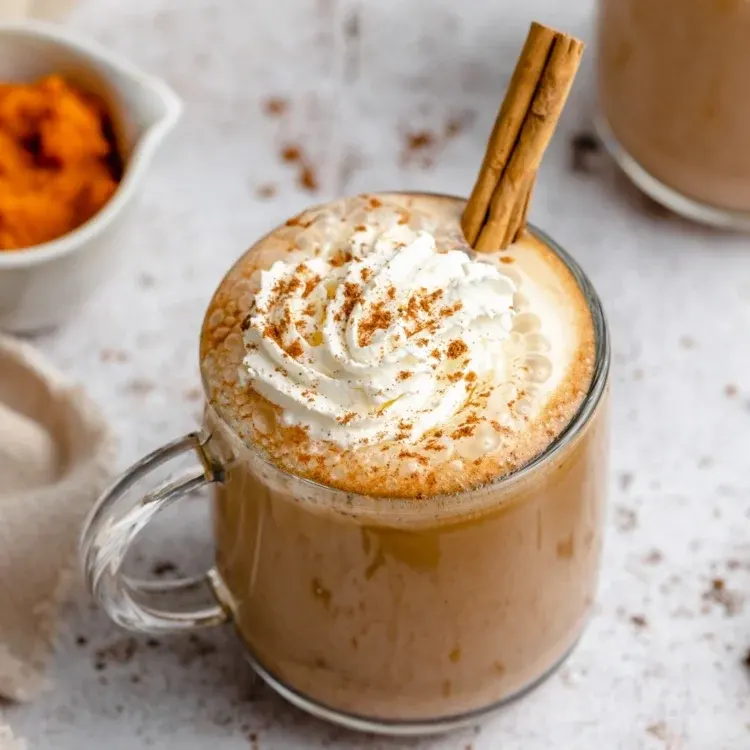 homemade-pumpkin-spice-latte