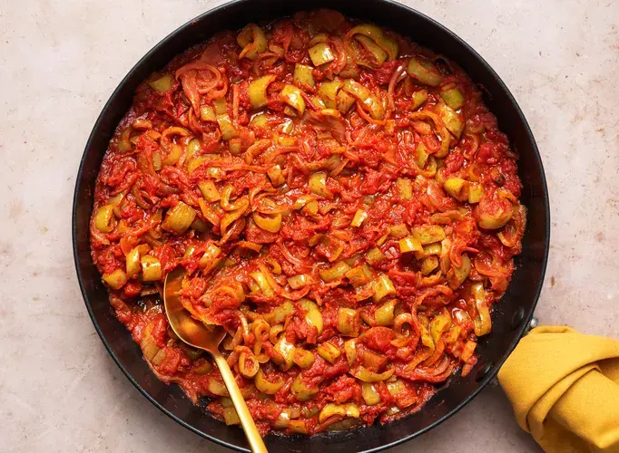 hungarian-tomato-pepper-stew