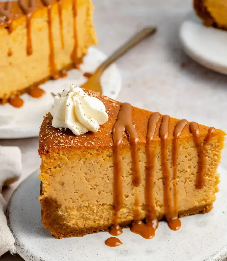 pumpkin-cheesecake-with-gingersnap-crust