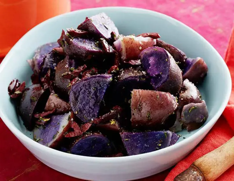 purple-potatoes-with-rosemary-and-olives