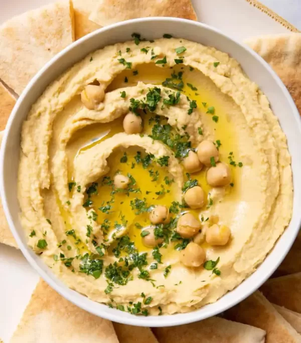 Roasted-Garlic-Hummus