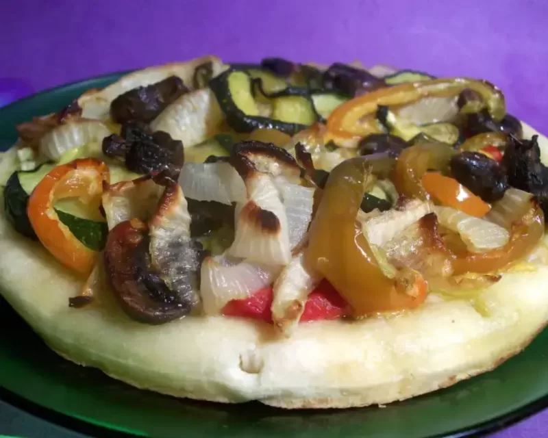 Vegan-Pesto-Pizza-with-Roasted-Vegetables