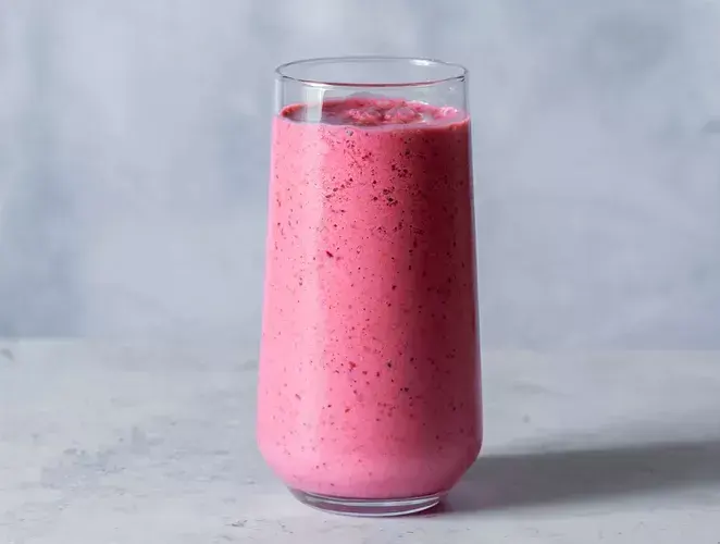 berry-blitz-smoothie