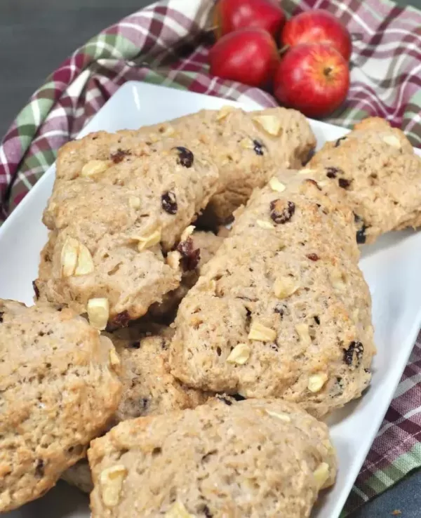 green-apple-and-cranberry-scones