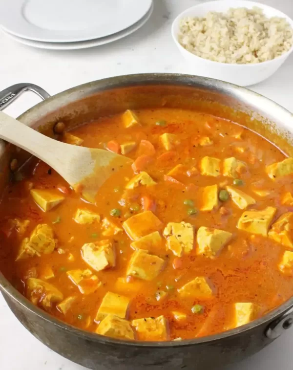 keema-curry-with-coconut-milk-and-tofu