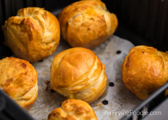 Air-Fryer-Biscuit-Bombs