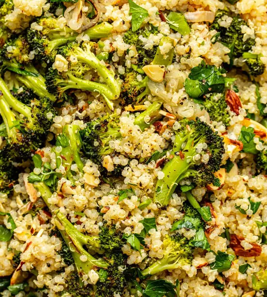 Broccoli-Quinoa-Bowl