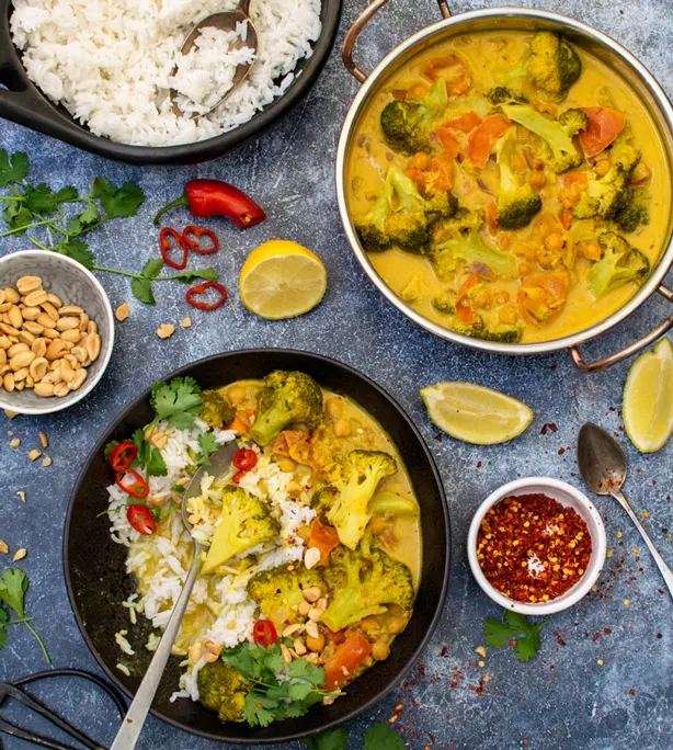 Broccoli-and-chickpea-curry