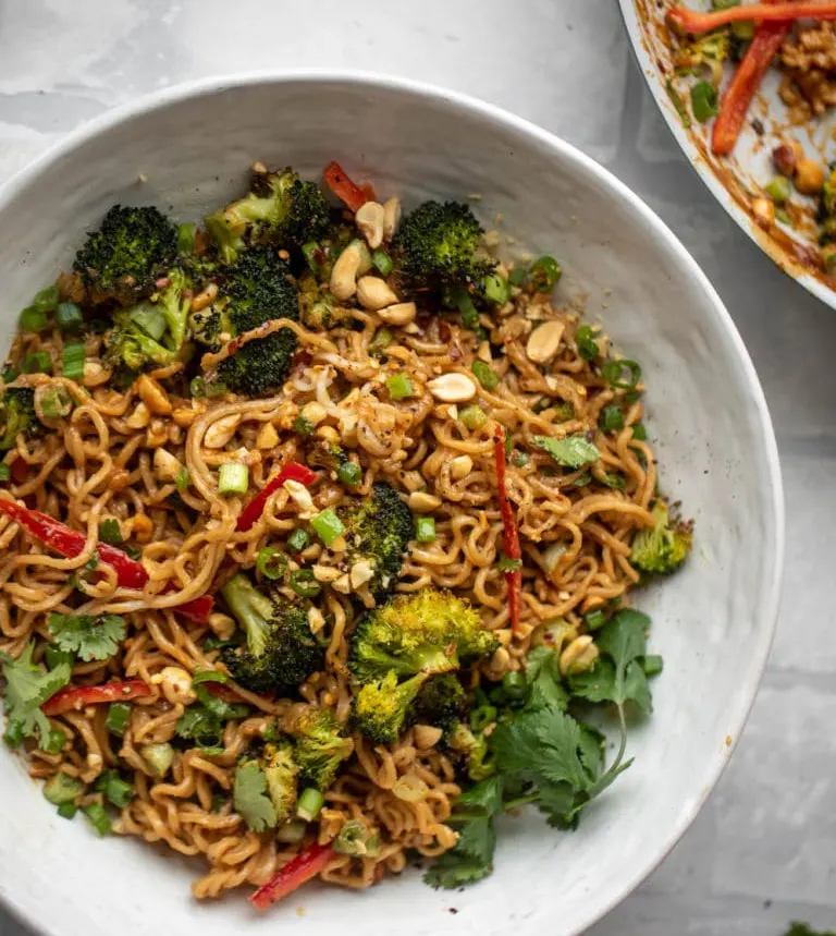 Broccoli-and-peanut-noodles