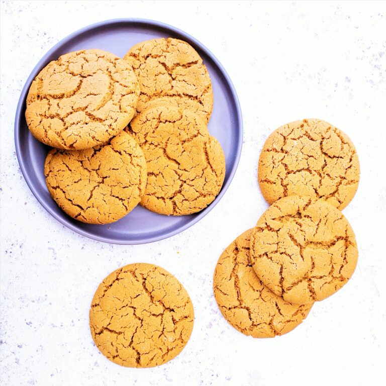 Chewy-Gingerbread-Cookies