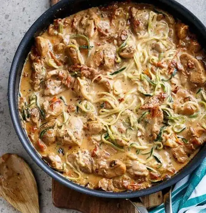 Creamy-Sun-dried-Tomato-Chicken-with-shirataki-fettuccine