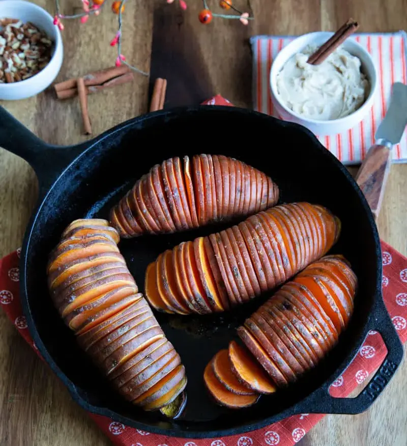 Hasselback-Sweet-Potatoes_with-mapple-cinnamon-butter