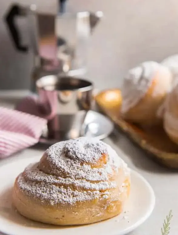 Mallorcas-puerto-rican-breakfast-sweet-rolls