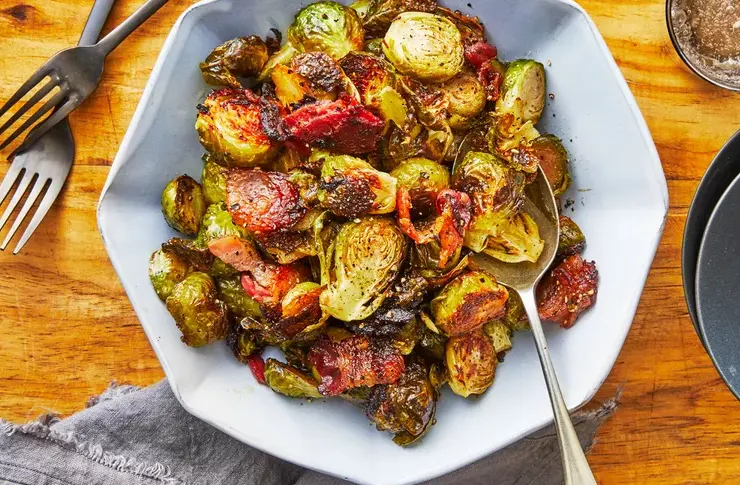 Maple-Roasted-Brussels-Sprouts-with-Bacon