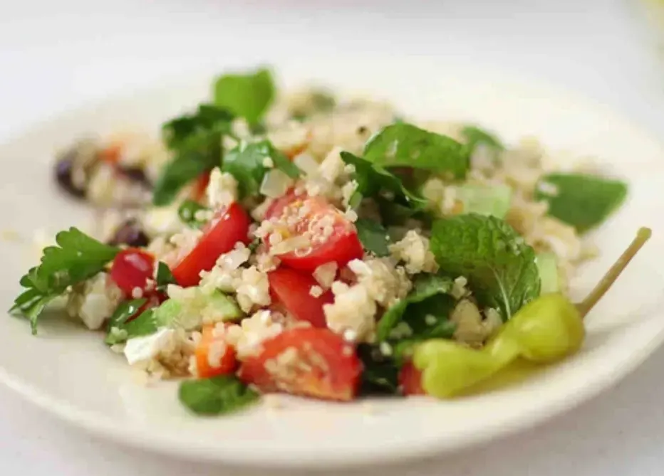 Mediterranean-Pepperoncini-Quinoa-Salad