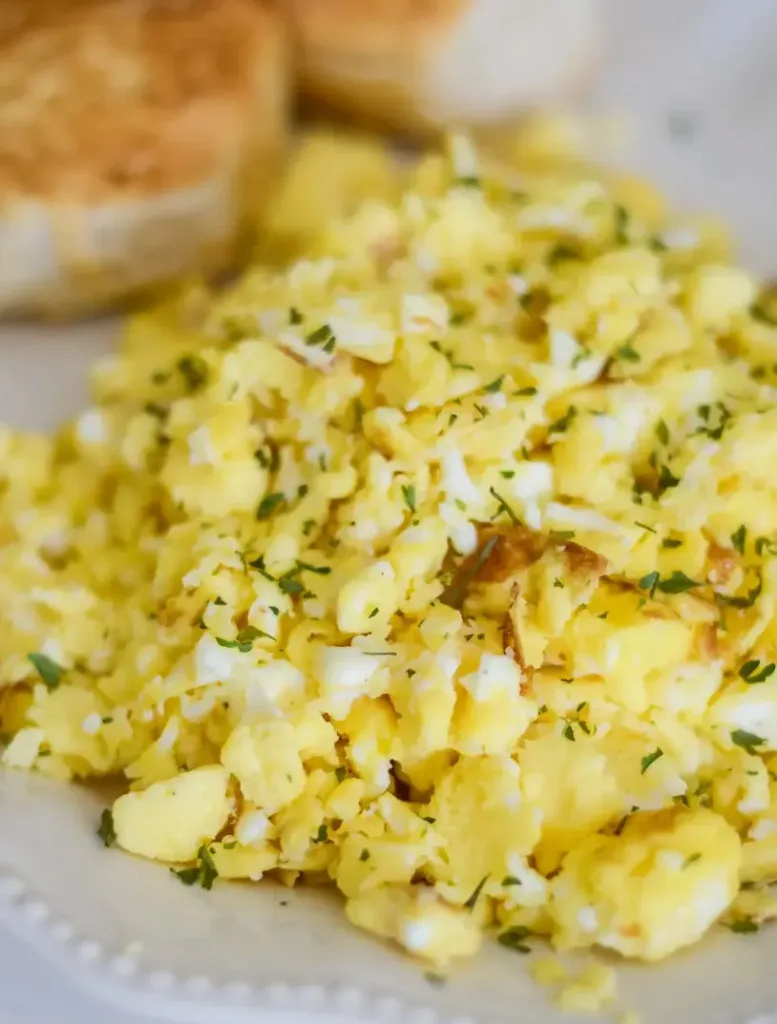 Ninja-foodi-air-fryer-scrambled-eggs