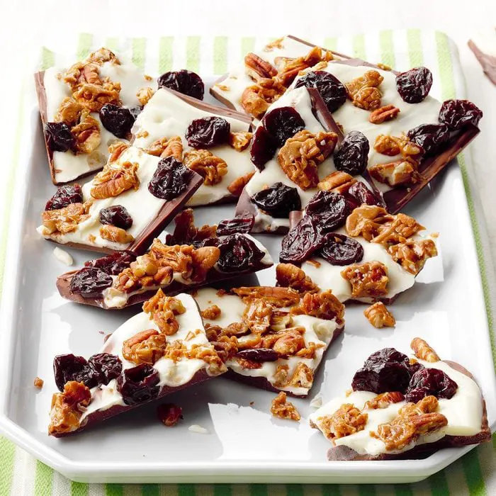 Pecan-Cherry-Chocolate-Bark