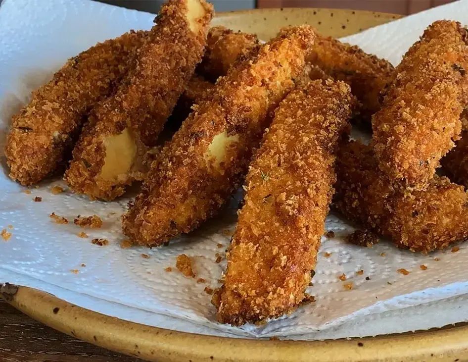 Puffball-Mushroom-Mozzarella-Sticks